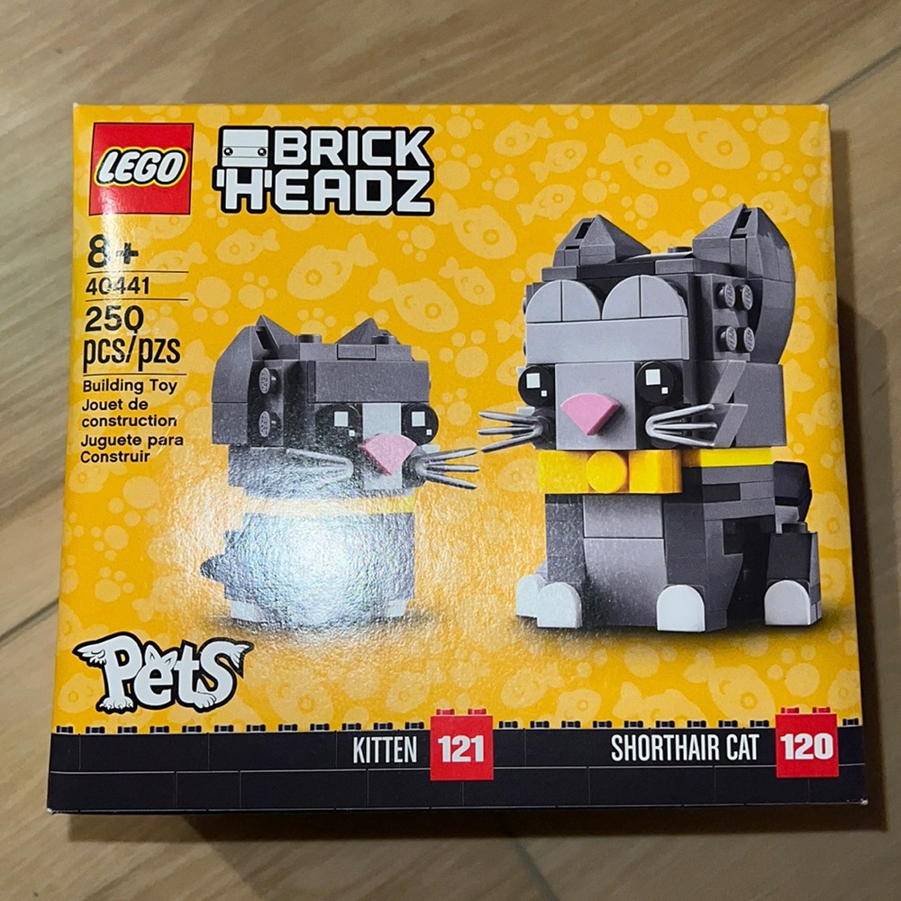 New Lego Brick Headz